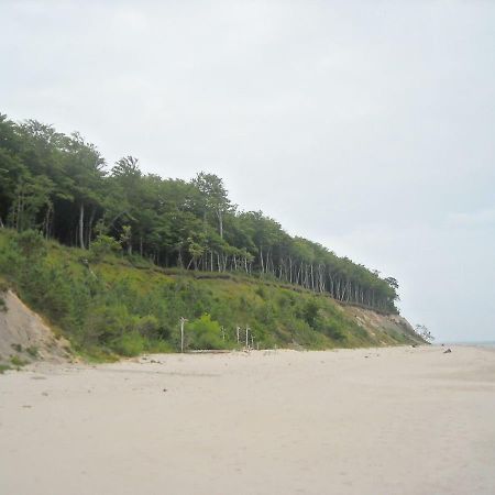 Holiday Home Baltic Z Antresola I Balkonem Przy Plazy Miedzyzdroje Luaran gambar
