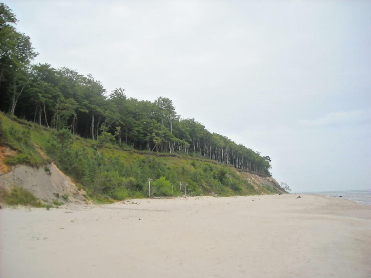 Holiday Home Baltic Z Antresola I Balkonem Przy Plazy Miedzyzdroje Luaran gambar